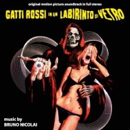 Gatti rossi in un labirinto di vetro